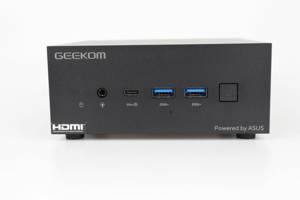 Geekom AS6 Anschluesse Ports vorn und hinten 1