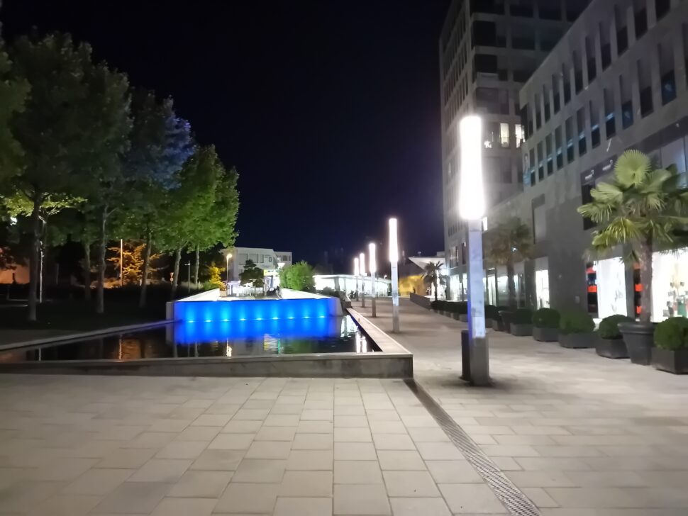 Samsung Galaxy A14 main nacht 5.jpg