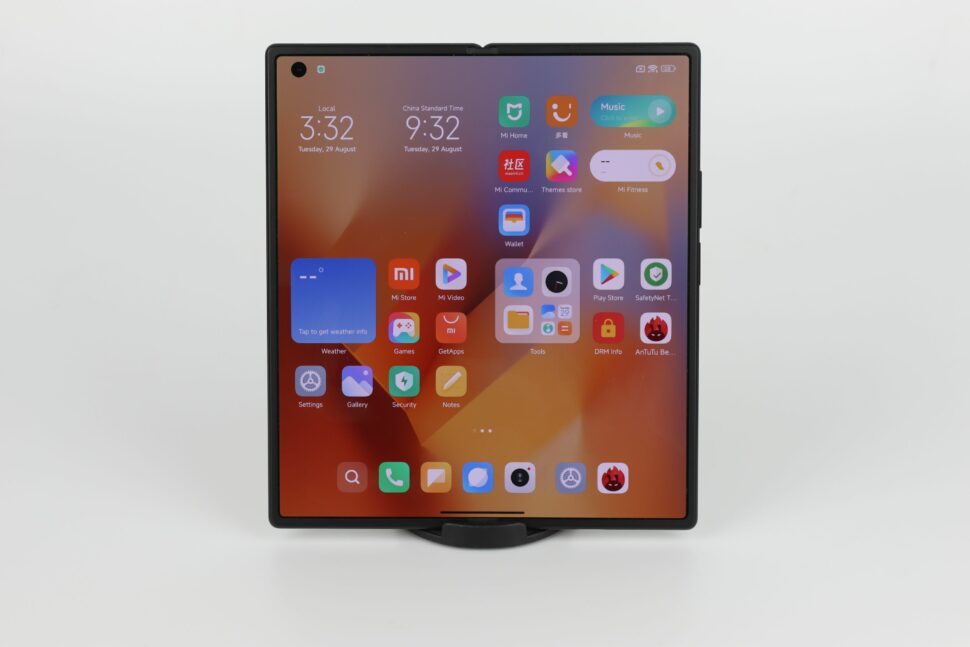 Xiaomi Mix Fold 3 Display Test 2