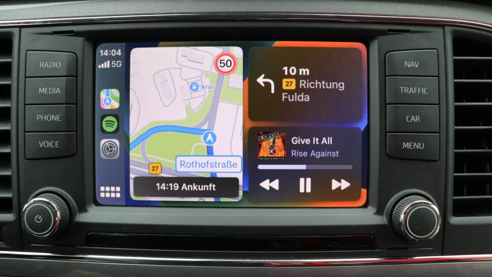 Android Auto Apple Car Play Vergleich Head