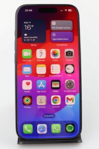 iPhone 15 Pro Test Display 4