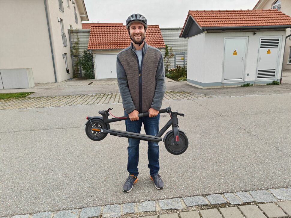 Xiaomi Electric Scooter 4 zusammengeklappt 1