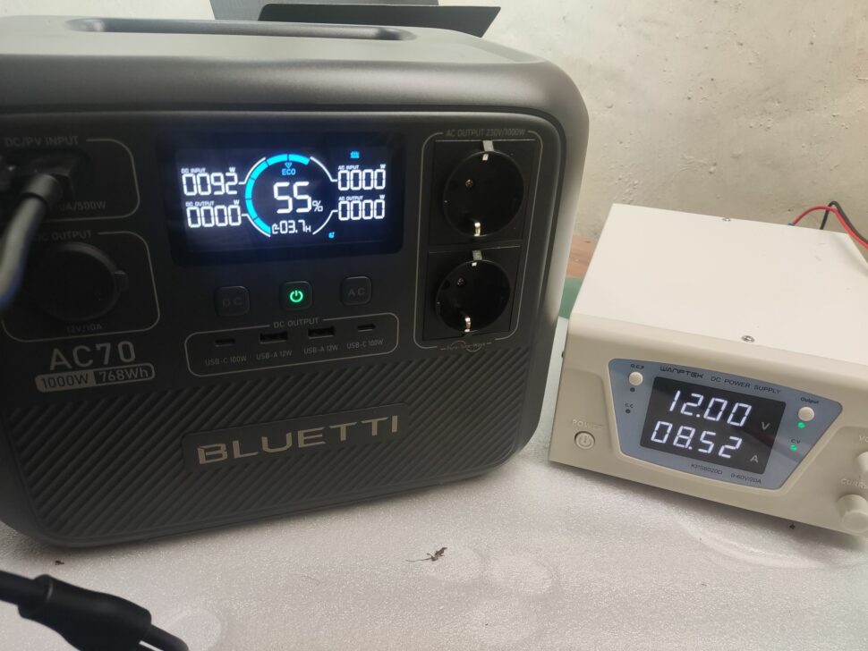 Bluetti AC70 12V