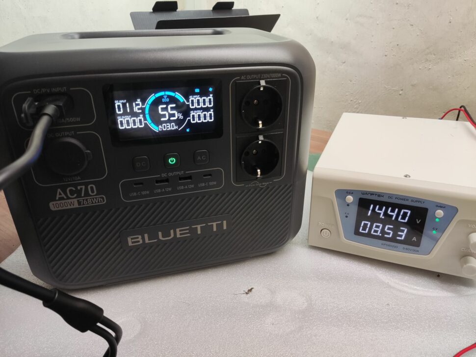 Bluetti AC70 144V