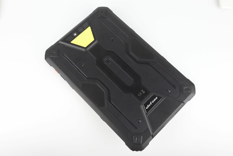 Ulefone Armor Pad 2 Anschluesse Design Verarbeitung 1