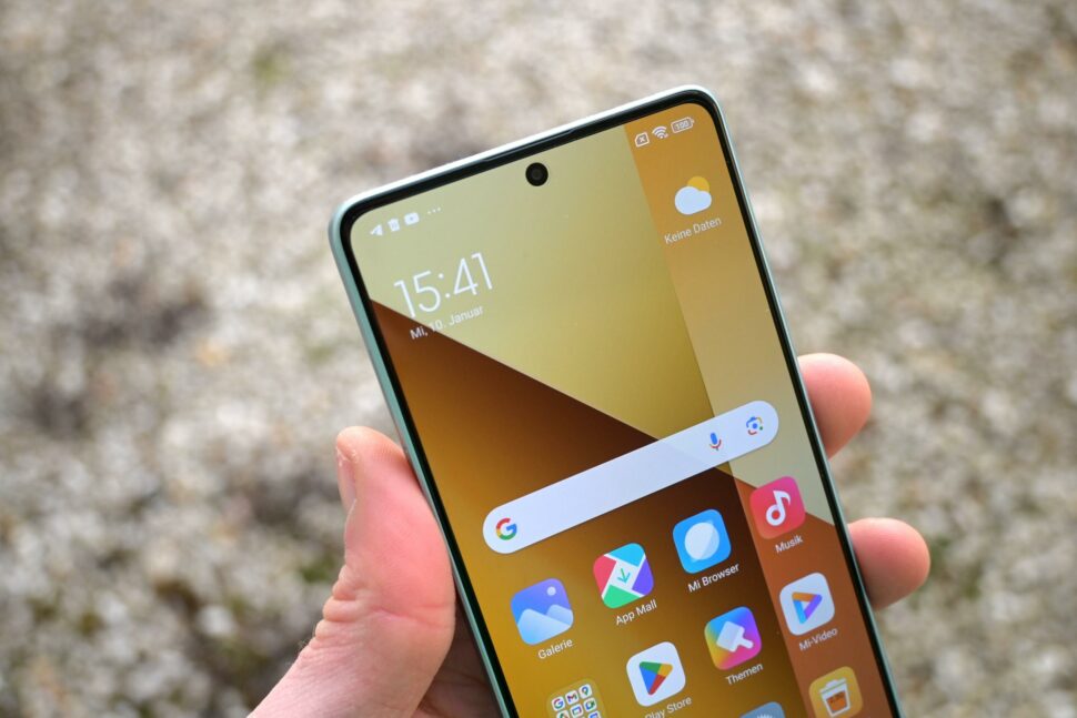 Xiaomi Redmi Note 13 5G display 1