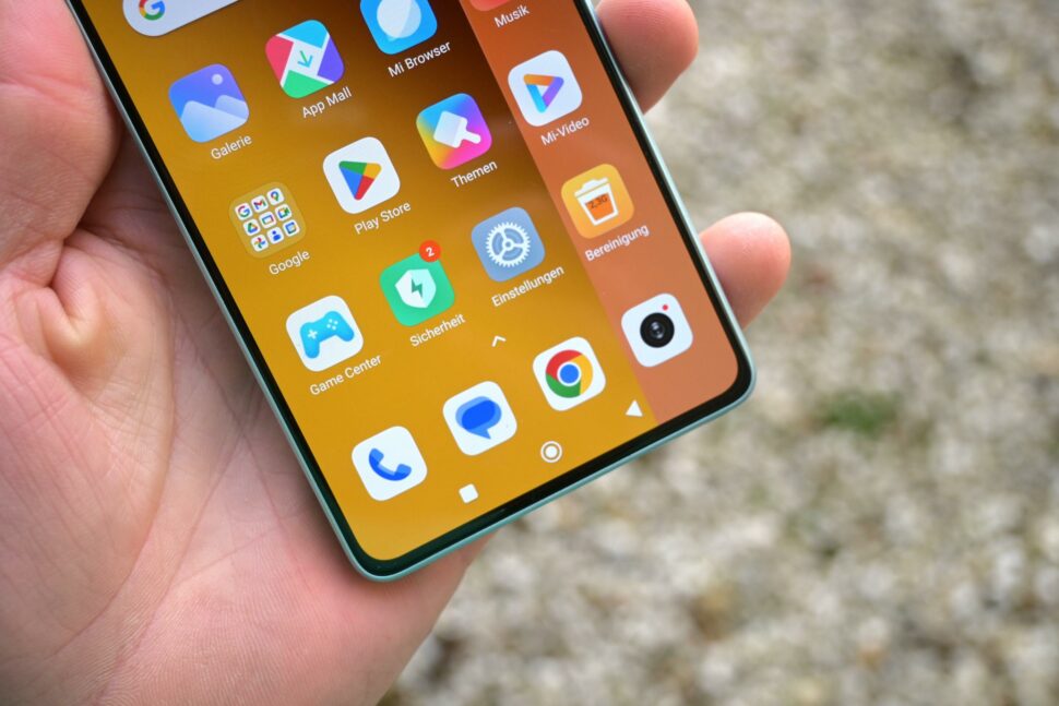 Xiaomi Redmi Note 13 5G display 2