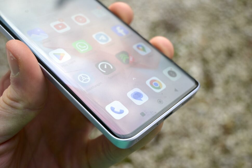 Xiaomi Redmi Note 13 proplus curved display 5