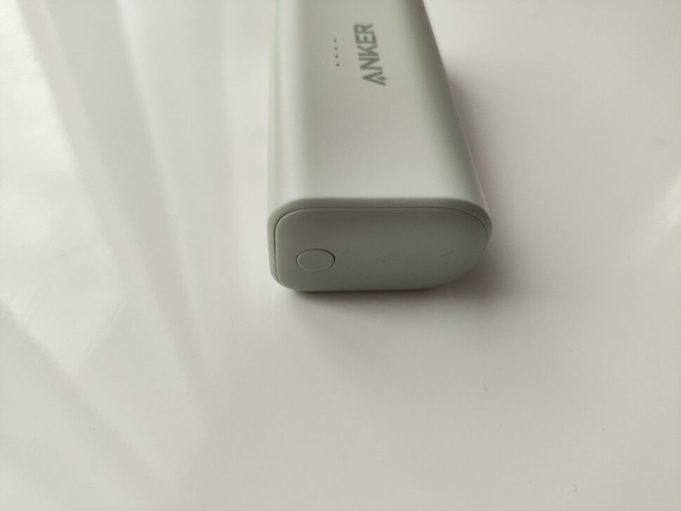 Anker Nano 5000 Design9