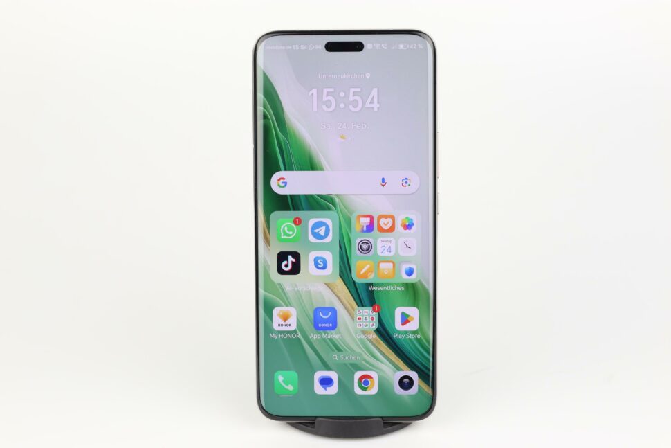 Honor Magic 6 Pro Display Notch 1