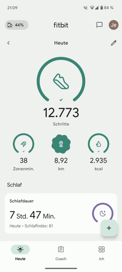 Fitbit App Screenshot 01