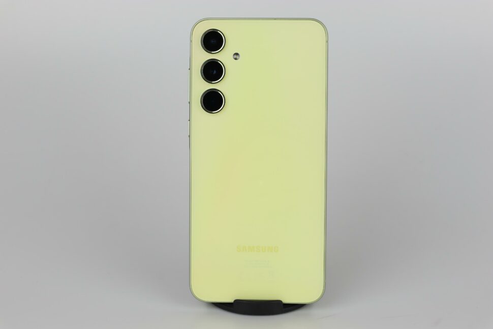 Samsung Galaxy A55 5G Design 3