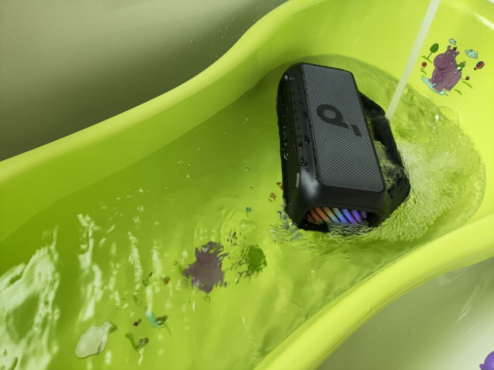 Anker Soundcore Boom 2 Wasser2