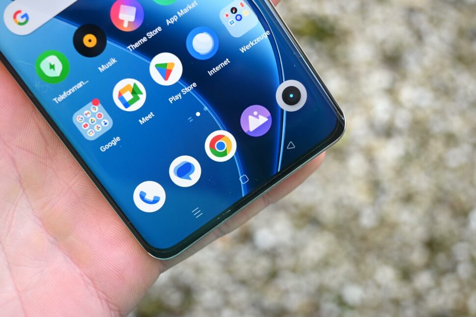 Realme 12 Pro Plus Display 2