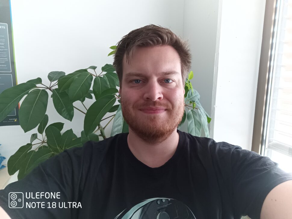 Ulefone Note 18 Ultra Test Selfie 7