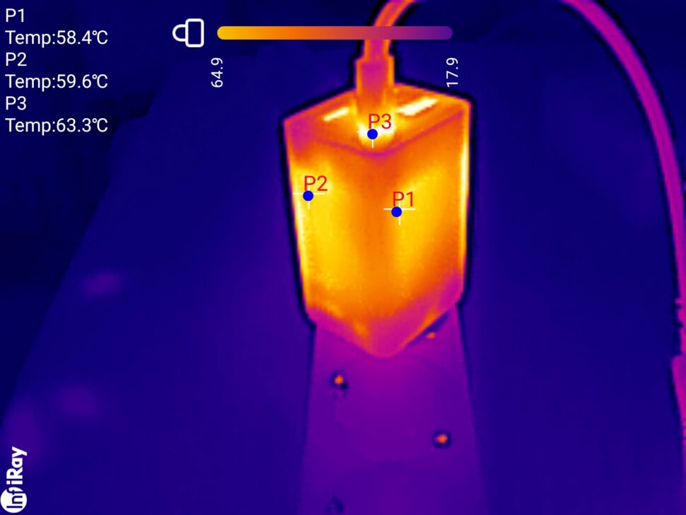 Baseus 65W GaN Ladegeraet Temperaturverhalten 2