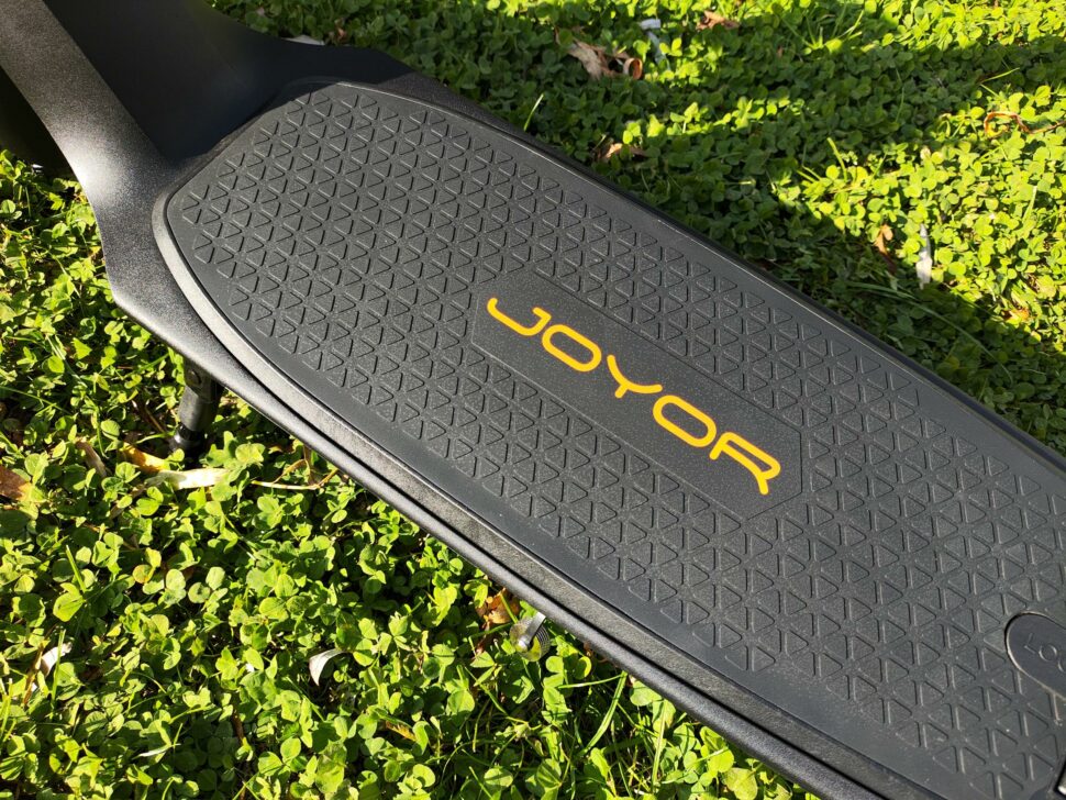 Joyor C10E Design und Verarbeitung 10