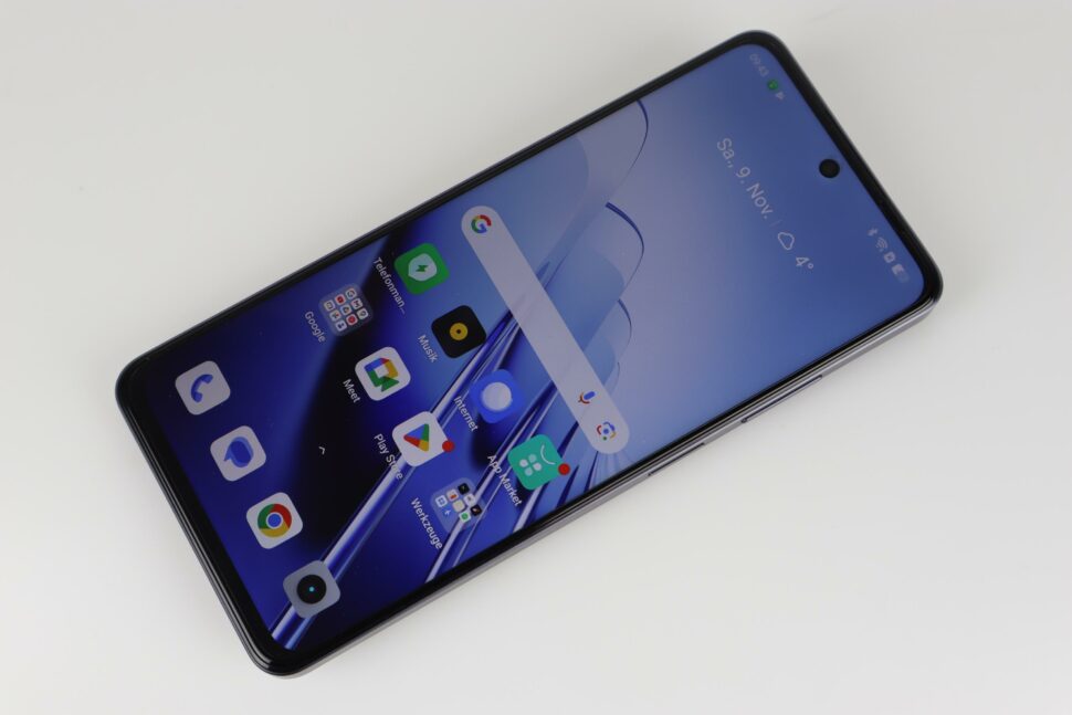 Realme 13 5G Display 2