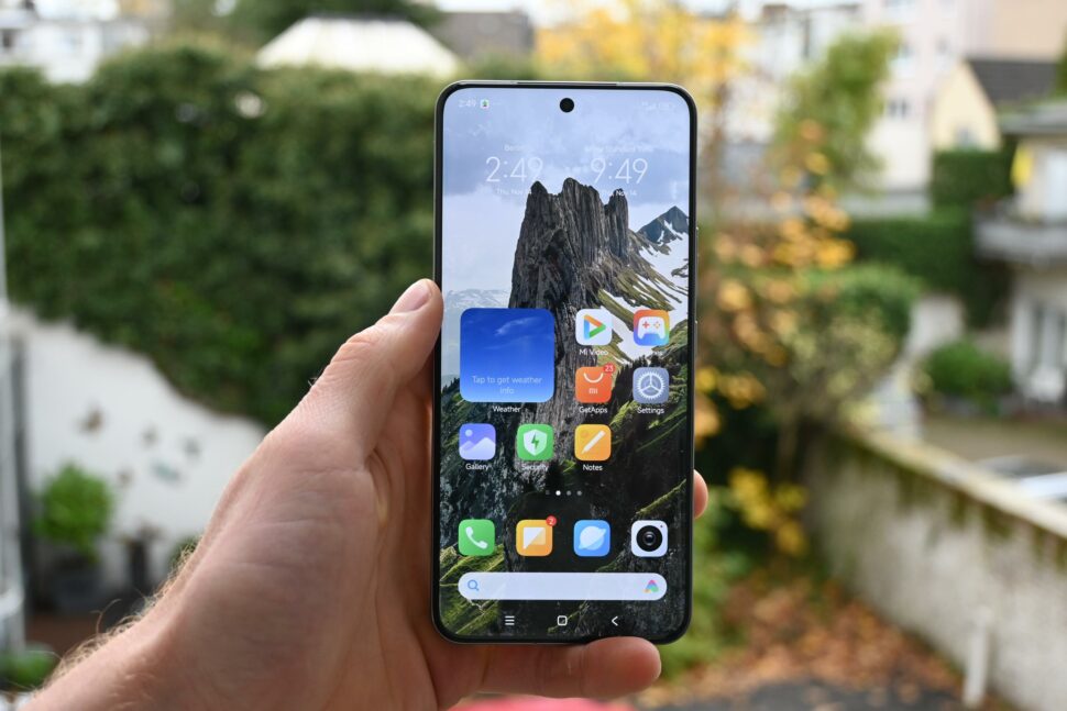 Xiaomi 15 Pro Display 1