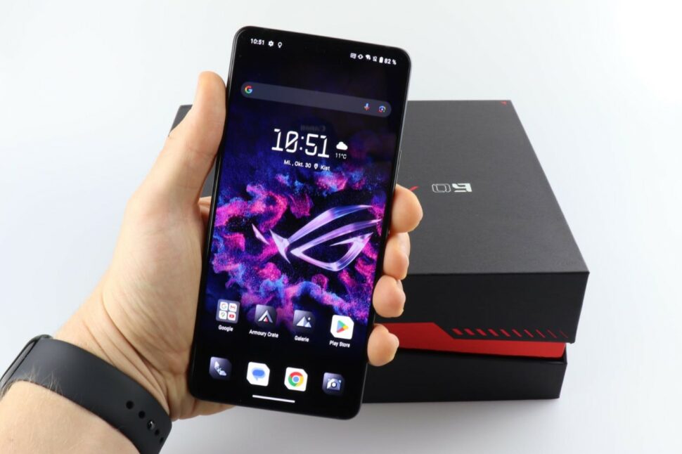 Asus ROG Phone 9 Test Head 1