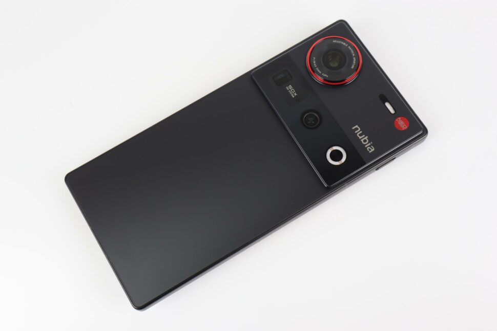 Nubia Z70 Ultra Rueckseite 1