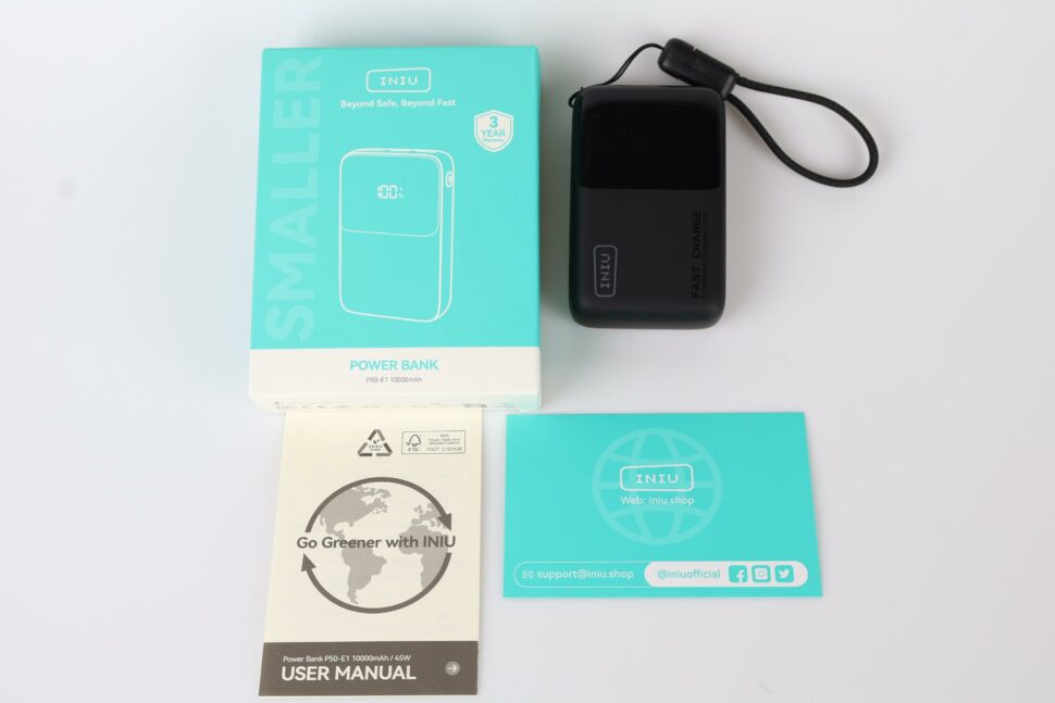 Iniu P50 E1 Mini Powerbank 10000 mAh Lieferumfang