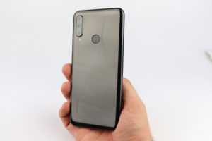 Lenovo Z6 Lite Hand Vorder Rückseite 2 1