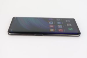 Nubia Z20 Curved Design