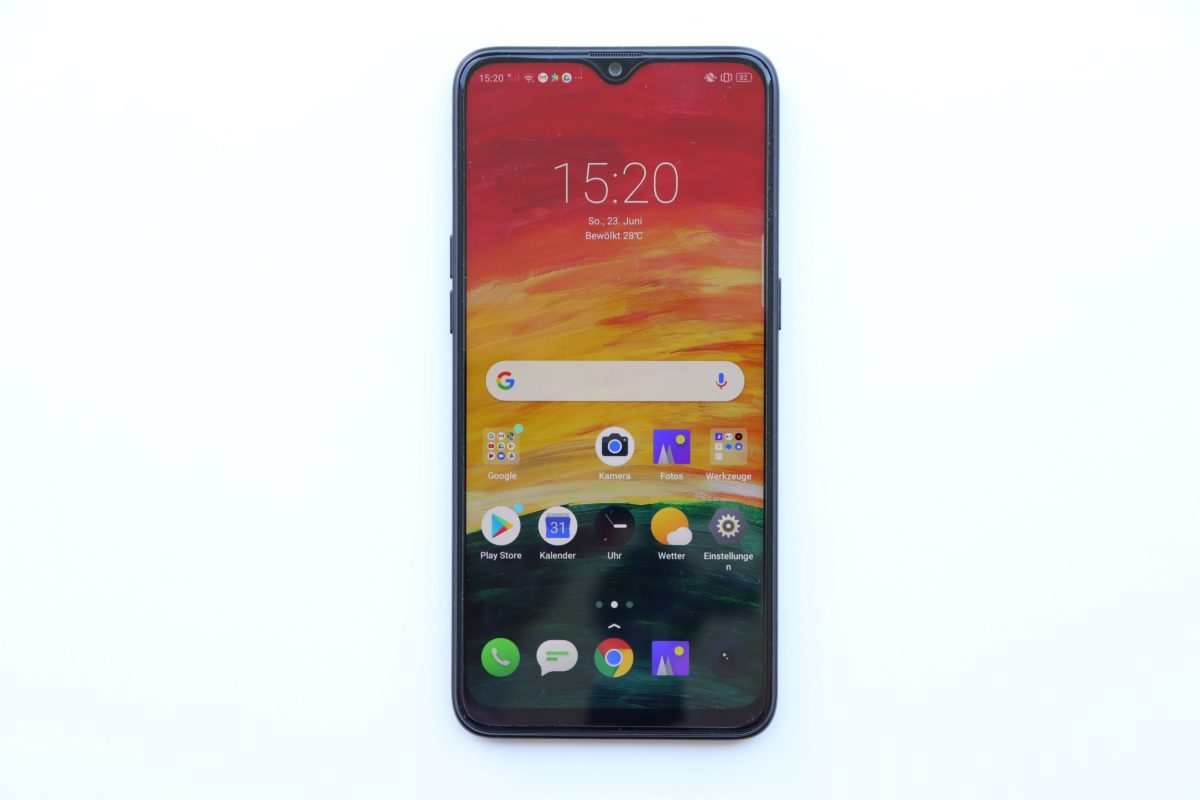 Realme 3 pro display