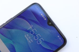 Realme 3 pro notch