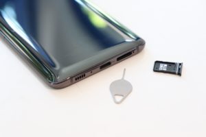 Samsung galaxy a80 simtray