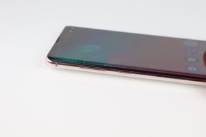 Smasung Galaxy S10 Anschlüsse Buttons 1